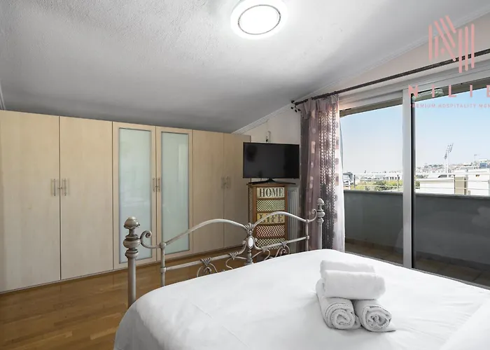 Estrella, Nilie Hospitality Mgmt 公寓